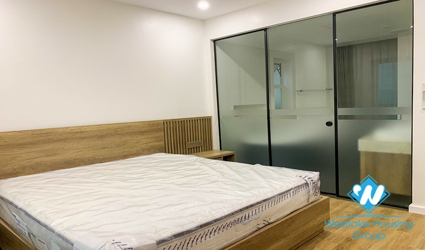Newly renovated apartment with nice furniture for rent in E urban area ciputra